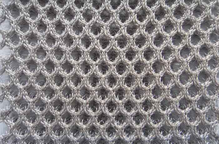 Three-dimensional spacer fabric